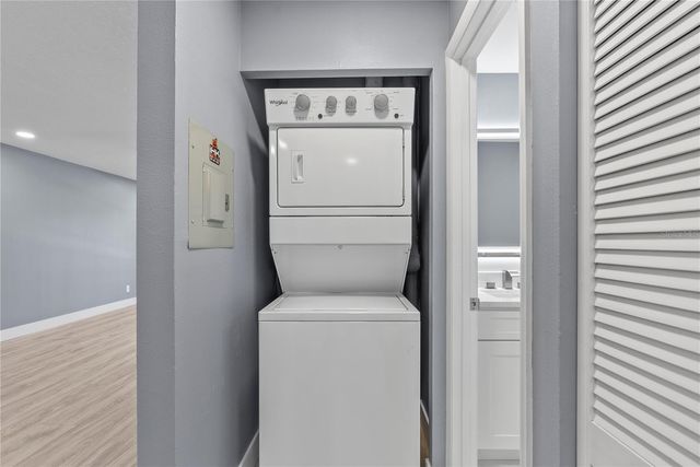 39132 COUNTY ROAD 54 2124, Zephyrhills, FL 33542