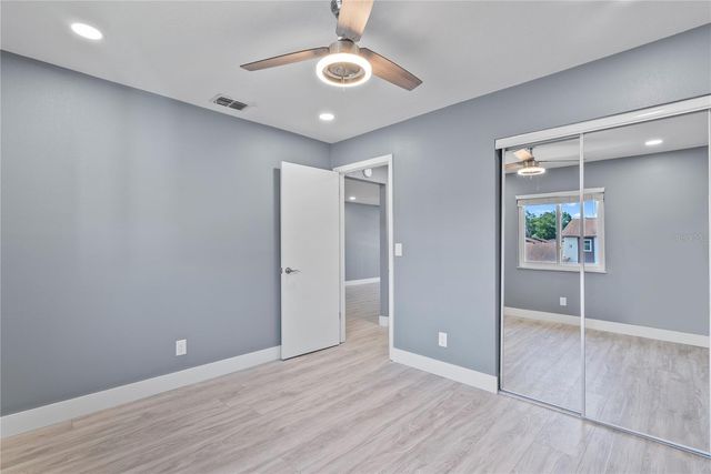 39132 COUNTY ROAD 54 2124, Zephyrhills, FL 33542