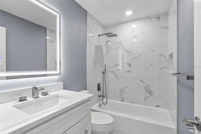 39132 COUNTY ROAD 54 2124, Zephyrhills, FL 33542