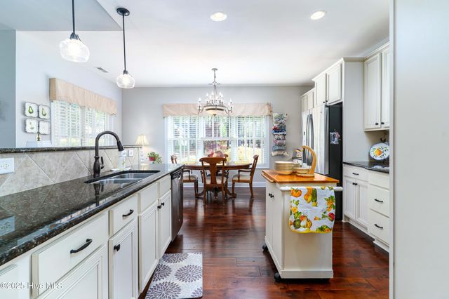 257 Champions Ridge Drive, Southern Pines, NC 28387