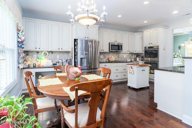 257 Champions Ridge Drive, Southern Pines, NC 28387