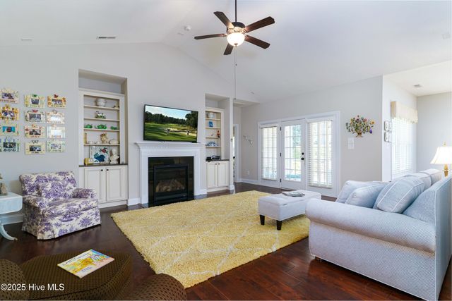 257 Champions Ridge Drive, Southern Pines, NC 28387