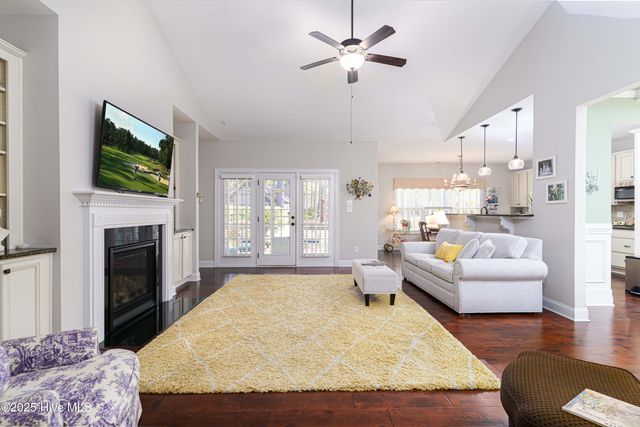 257 Champions Ridge Drive, Southern Pines, NC 28387