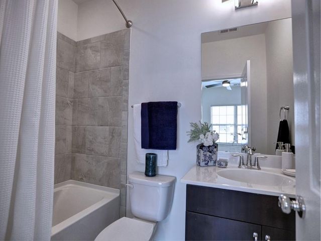 547 Broadview Place NE, Atlanta, GA 30324