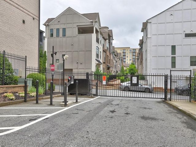 547 Broadview Place NE, Atlanta, GA 30324