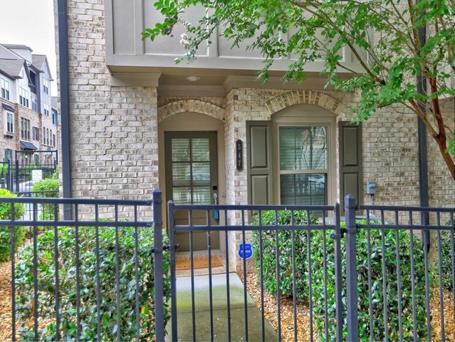 547 Broadview Place NE, Atlanta, GA 30324