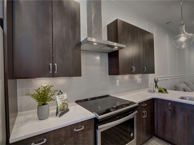 547 Broadview Place NE, Atlanta, GA 30324