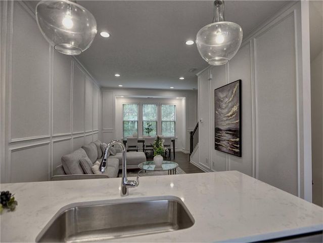547 Broadview Place NE, Atlanta, GA 30324