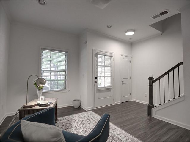547 Broadview Place NE, Atlanta, GA 30324