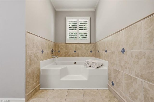 5029 Mereworth Court, Winston-salem, NC 27104