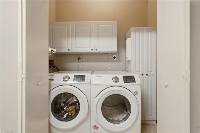 5029 Mereworth Court, Winston-salem, NC 27104