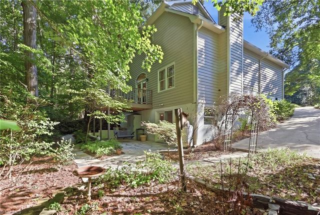5029 Mereworth Court, Winston-salem, NC 27104