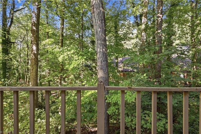 5029 Mereworth Court, Winston-salem, NC 27104
