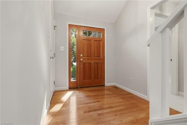 5029 Mereworth Court, Winston-salem, NC 27104