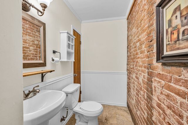 200 Walnut St 200, Holyoke, MA 01040
