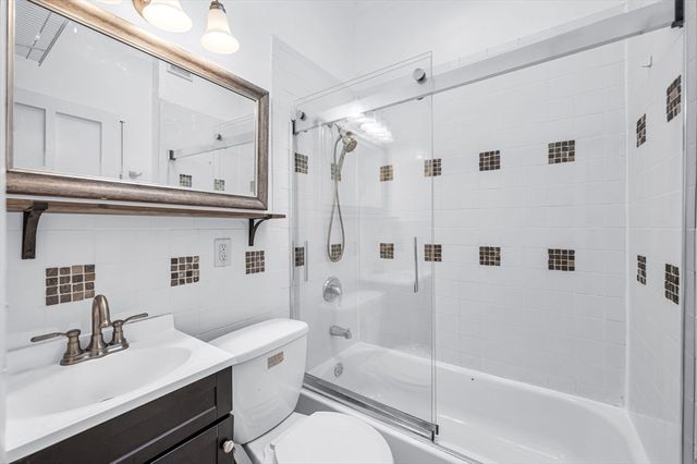 200 Walnut St 200, Holyoke, MA 01040
