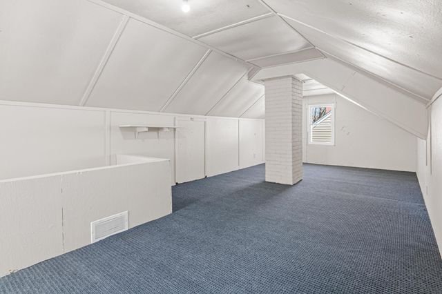 142 Van Buren Avenue S, Hopkins, MN 55343