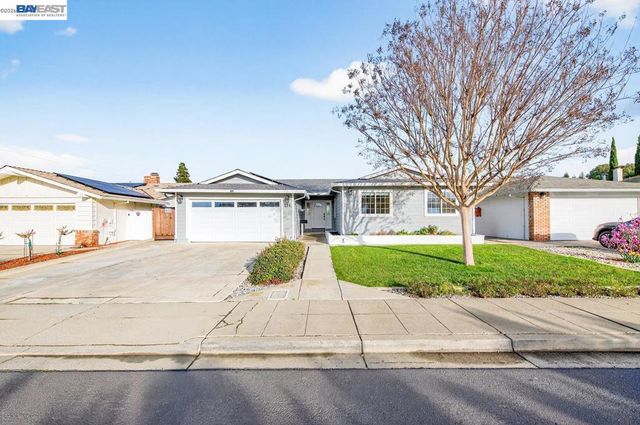 575 575 Bell Ave, Livermore, CA 94550