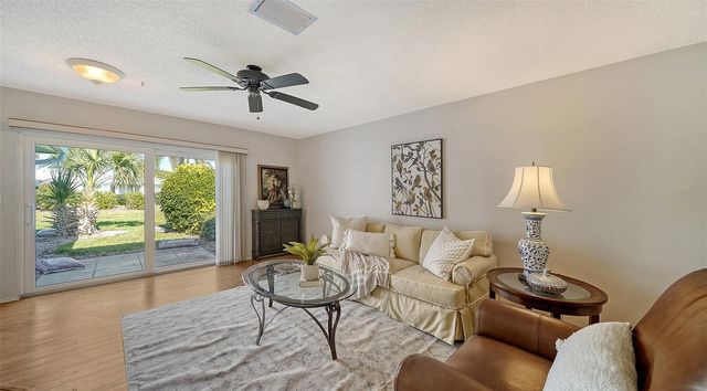 6810 9TH AVENUE W, Bradenton, FL 34209