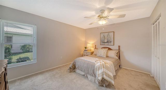 6810 9TH AVENUE W, Bradenton, FL 34209