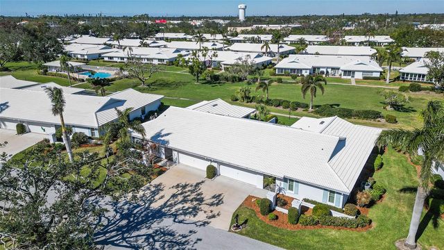 6810 9TH AVENUE W, Bradenton, FL 34209