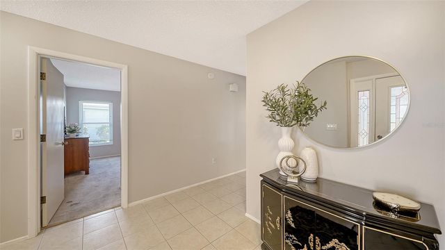 6810 9TH AVENUE W, Bradenton, FL 34209