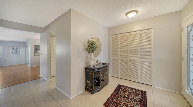 6810 9TH AVENUE W, Bradenton, FL 34209