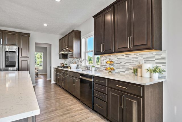 5665 Coventry Court, Lewis Center, OH 43035