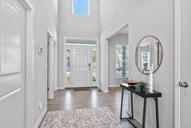 5665 Coventry Court, Lewis Center, OH 43035