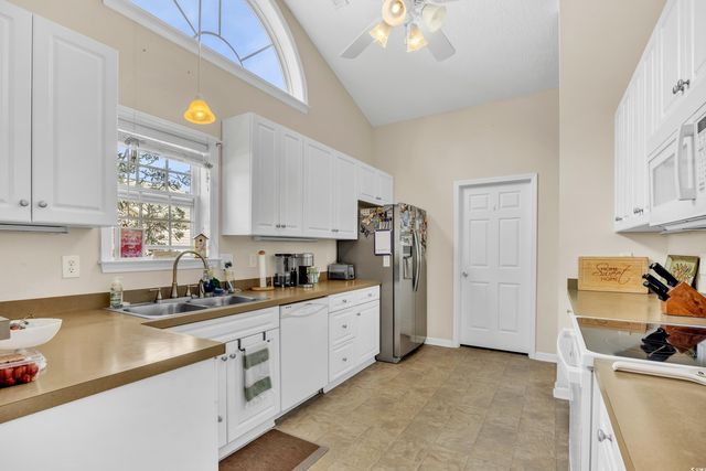 3124 Ivy Lea Dr., Conway, SC 29526