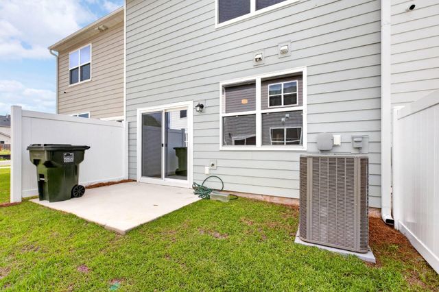 502 Townsford Lane, Moncks Corner, SC 29461