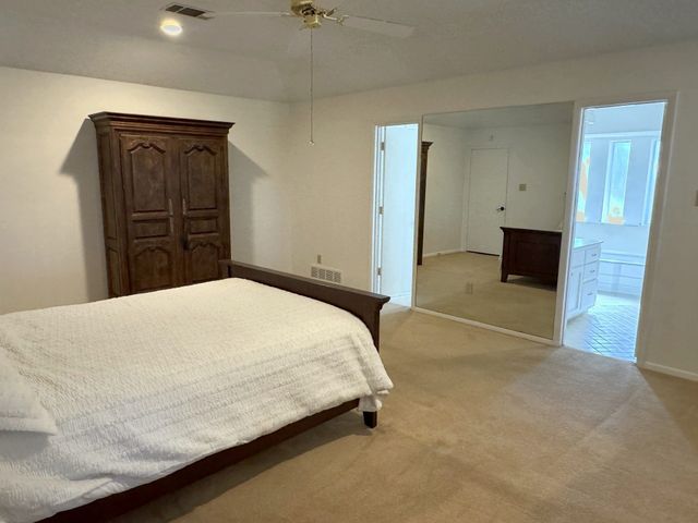 1205 Riverview Drive, Arlington, TX 76012