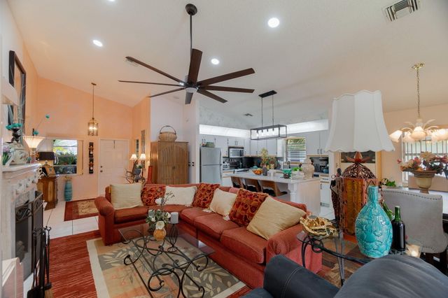 5427 Crystal Anne Drive, West Palm Beach, FL 33417