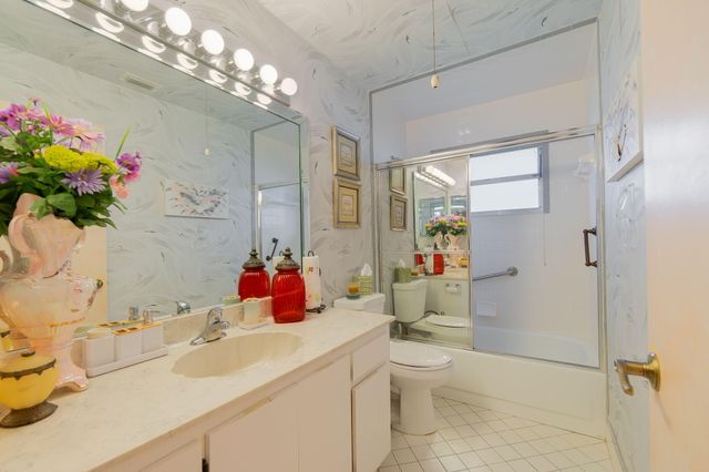 5427 Crystal Anne Drive, West Palm Beach, FL 33417