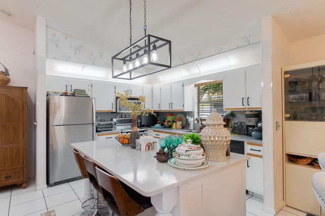 5427 Crystal Anne Drive, West Palm Beach, FL 33417