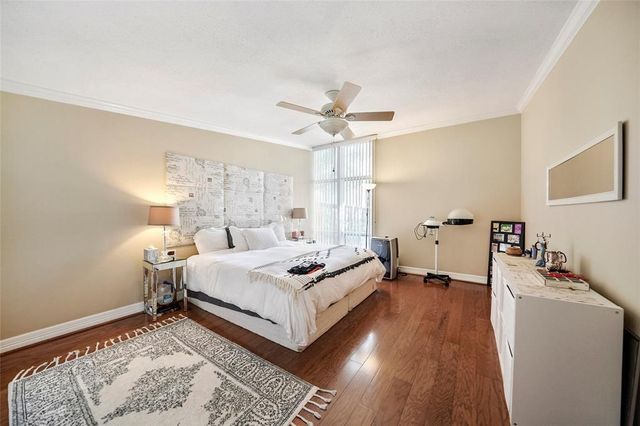 5238 Memorial Drive, Houston, TX 77007