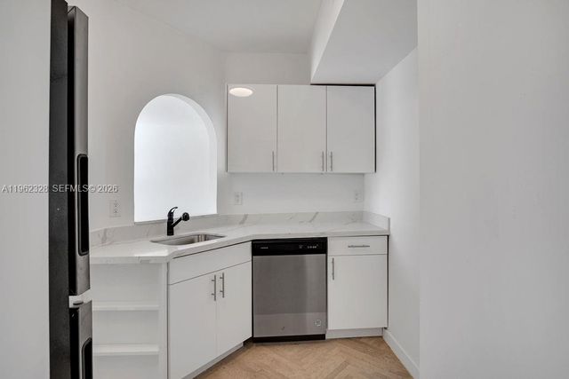 747 Michigan Ave 204, Miami Beach, FL 33139