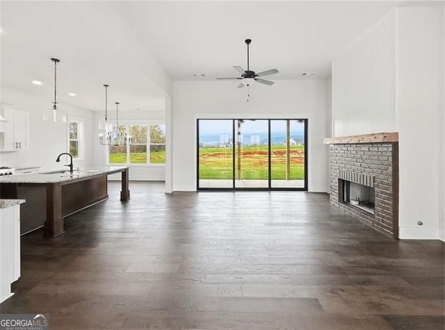 151 Palisade Drive, Rydal, GA 30171