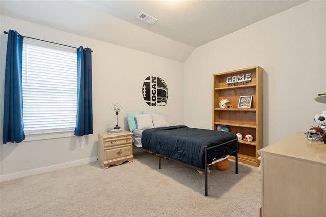 917 Meadows Drive, Argyle, TX 76226