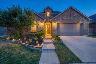 917 Meadows Drive, Argyle, TX 76226