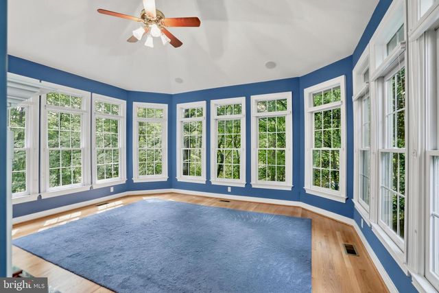 3703 WAPLES CREST CT, Oakton, VA 22124
