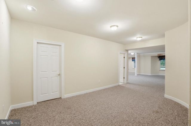 3703 WAPLES CREST CT, Oakton, VA 22124