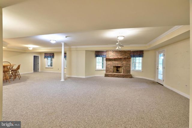 3703 WAPLES CREST CT, Oakton, VA 22124