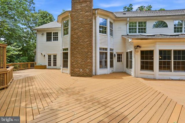 3703 WAPLES CREST CT, Oakton, VA 22124