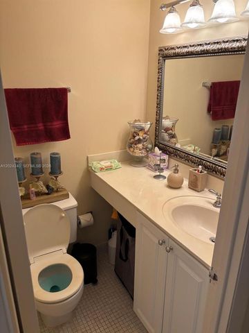 1985 S Ocean Dr 3B, Hallandale Beach, FL 33009