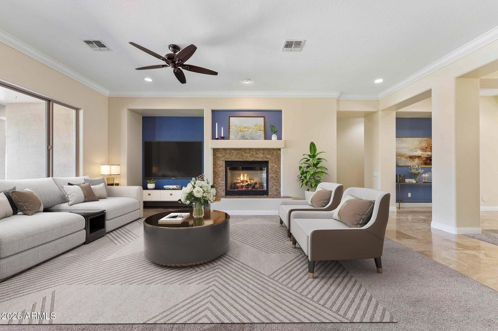 Image 10 of property listing at 25612 N 55TH Drive, Phoenix, AZ 85083