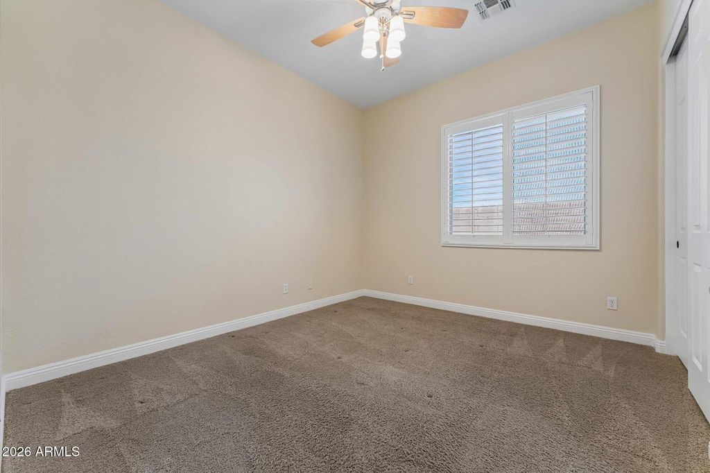 Image 25 of property listing at 25612 N 55TH Drive, Phoenix, AZ 85083