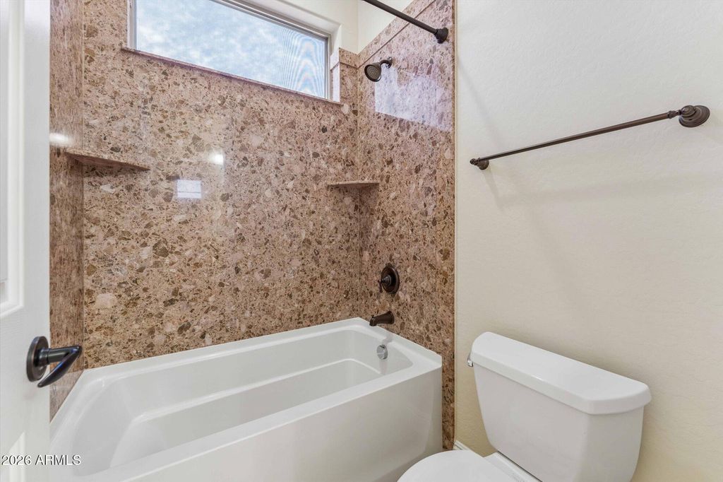 Image 26 of property listing at 25612 N 55TH Drive, Phoenix, AZ 85083
