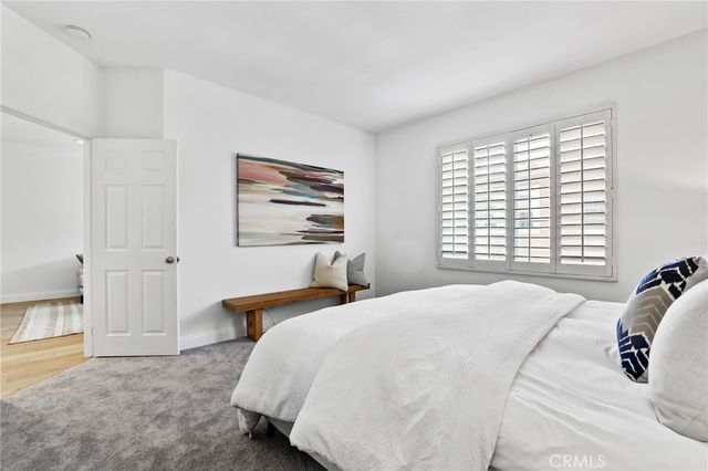 21 Bellevue, Irvine, CA 92602