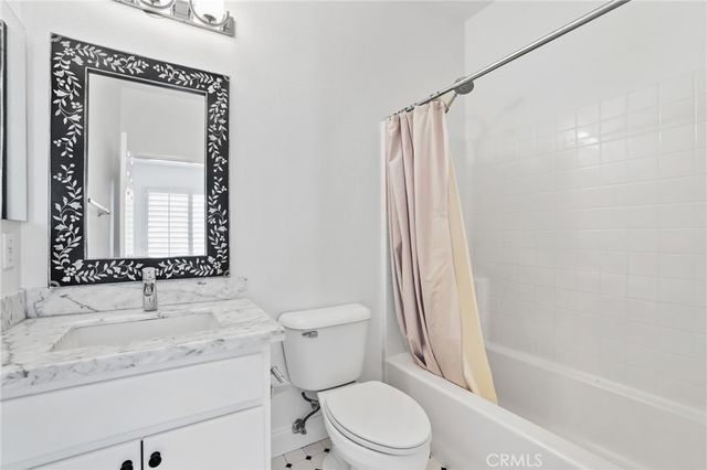 21 Bellevue, Irvine, CA 92602